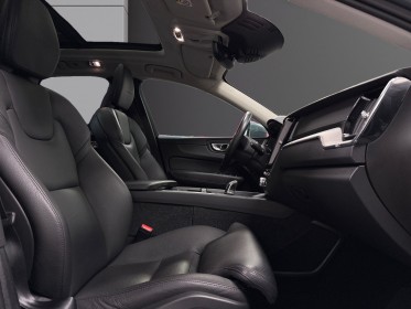 Volvo xc60 t8 twin engine 303 ch  87 ch inscription luxe - entretien volvo - garantie 12 mois occasion simplicicar lyon ouest...