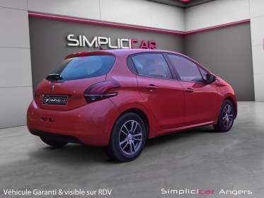 Peugeot 208 1.2 . 82ch bvm5 active garentie 12 mois occasion simplicicar angers simplicicar simplicibike france
