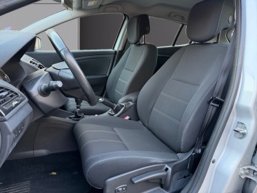 Renault megane iii berline tce 115 energy eco2 zen occasion simplicicar lyon nord simplicicar simplicibike france