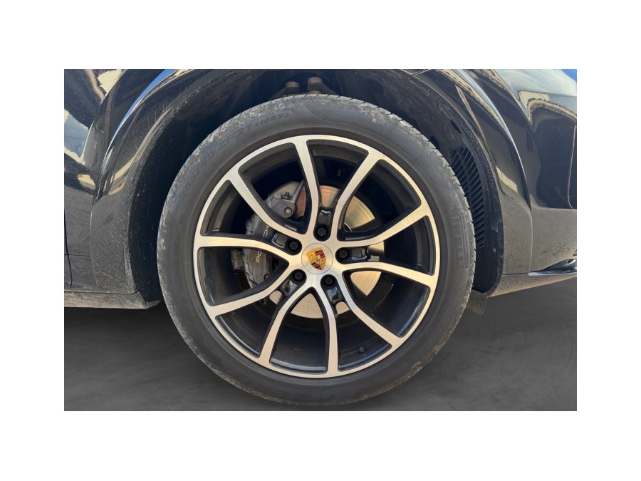 PORSCHE d'occasion CAYENNE COUPE CAYENNE COUPE de 2022 La Ciotat (13)﻿