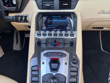 Lamborghini aventador roadster 6.5 v12 lp 700-4 spyder occasion montreuil (porte de vincennes)(75) simplicicar simplicibike...