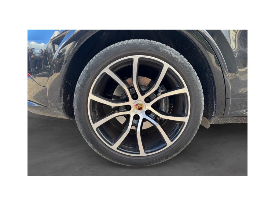 PORSCHE d'occasion CAYENNE COUPE CAYENNE COUPE de 2022 La Ciotat (13)﻿