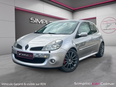 Renault clio iii 2.0 16v 200cv  rs renault sport f1 team r27 n° 1440/1500 chassis cup sellerie neuve garantie 12 mois...