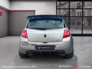 Renault clio iii 2.0 16v 200cv  rs renault sport f1 team r27 n° 1440/1500 chassis cup sellerie neuve garantie 12 mois...
