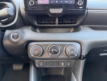 Toyota  yaris 1.5 12v cvt 125 cv carplay - très peu de kilomètres occasion champigny-sur-marne (94) simplicicar...