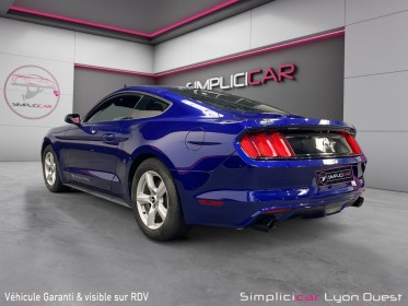 Ford mustang v6 fastback boite manuelle/suivie et entretenue/ 3ème main - garantie 12 mois - occasion simplicicar lyon ouest...