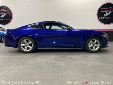 Ford mustang v6 fastback boite manuelle/suivie et entretenue/ 3ème main - garantie 12 mois - occasion simplicicar lyon ouest...