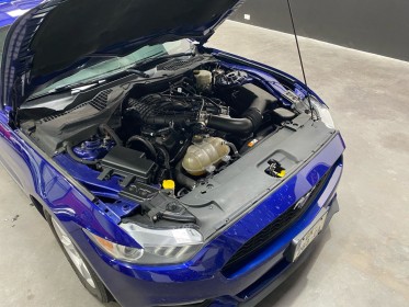 Ford mustang v6 fastback boite manuelle/suivie et entretenue/ 3ème main - garantie 12 mois - occasion simplicicar lyon ouest...