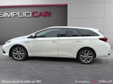 Toyota auris touring sports pro my17 hybride pro 136h design, caméra de recul, clim auto, sièges cuir, bluetooth,...