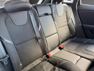 Volvo v40 d2 adblue 120 ch momentum occasion simplicicar guadeloupe  simplicicar simplicibike france