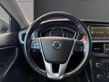 Volvo v40 d2 adblue 120 ch momentum occasion simplicicar guadeloupe  simplicicar simplicibike france