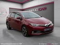 Toyota auris business hybride 136h dynamic business 1er main entretien toyota complet occasion simplicicar toulon est...