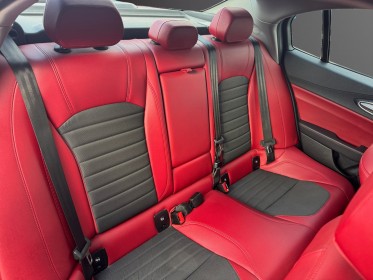 Alfa romeo giulia my19 2.2 160 ch at8 super - distribution à jour occasion simplicicar velay simplicicar simplicibike france