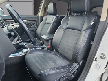 Mitsubishi outlander phev 2.4l phev twin motor 4wd intense occasion simplicicar velay simplicicar simplicibike france