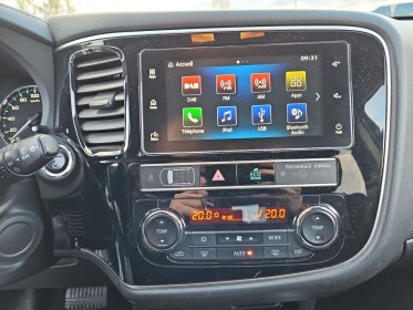 Mitsubishi outlander phev 2.4l phev twin motor 4wd intense occasion simplicicar velay simplicicar simplicibike france