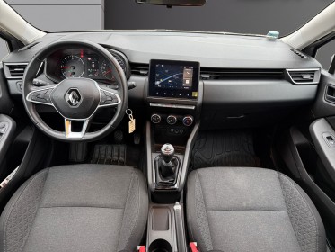 Renault clio v blue dci 100 business carplay radar ar clim garantie 12 mois occasion simplicicar poitiers simplicicar...