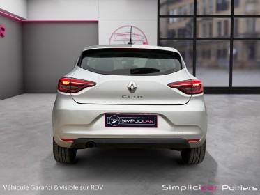 Renault clio v blue dci 100 business carplay radar ar clim garantie 12 mois occasion simplicicar poitiers simplicicar...