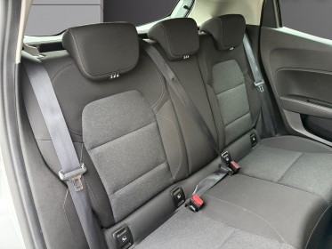 Renault clio v blue dci 100 business carplay radar ar clim garantie 12 mois occasion simplicicar poitiers simplicicar...