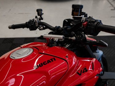 Ducati  streetfighter v4 streetfighter v4 occasion simplicicar pau simplicicar simplicibike france