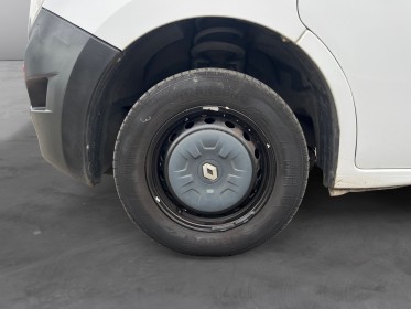 Renault master fourgon gn l2h2 3.5t 2.3 dci 110 ss e6 grand confort occasion simplicicar lille  simplicicar simplicibike france