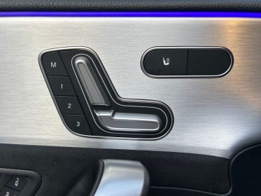 Mercedes classe a berline 180 d 7g-dct amg line / garantie 12 mois / toit ouvrant occasion simplicicar lyon nord simplicicar...