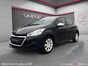 Peugeot 208 vti 68 ch like - garantie 12 mois occasion simplicicar reims simplicicar simplicibike france