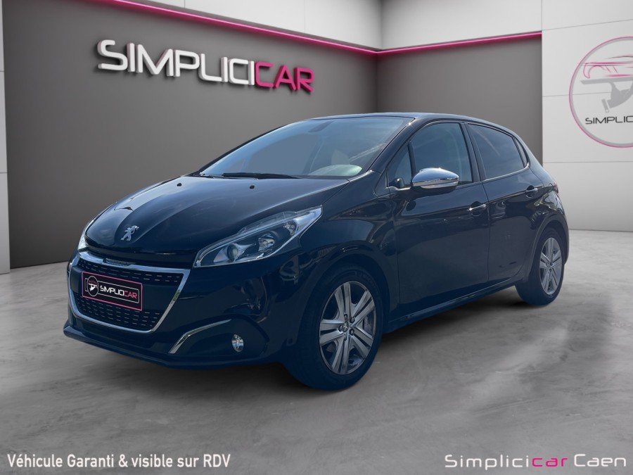 PEUGEOT d'occasion 208 AFFAIRE 1.2 PURE TECH 82 PREMIUM de 2019 Caen