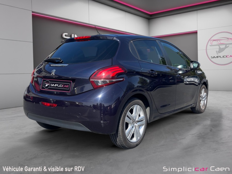 PEUGEOT d'occasion 208 AFFAIRE 1.2 PURE TECH 82 PREMIUM de 2019 Caen