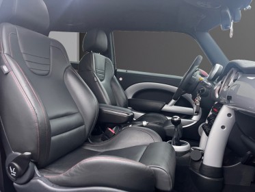 Mini mini mini gp 1  sièges chauffants  garanti 12 mois occasion simplicicar vernon simplicicar simplicibike france