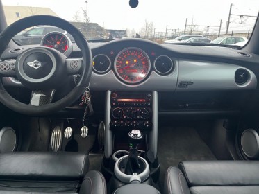 Mini mini mini gp 1  sièges chauffants  garanti 12 mois occasion simplicicar vernon simplicicar simplicibike france