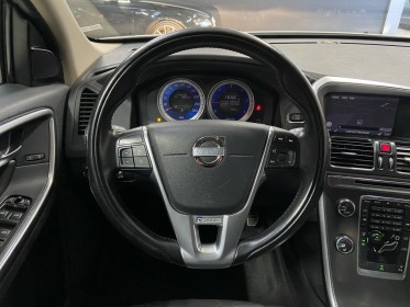 Volvo xc60 d4 163 ch stopstart r-design - garantie 12 mois occasion simplicicar brest simplicicar simplicibike france