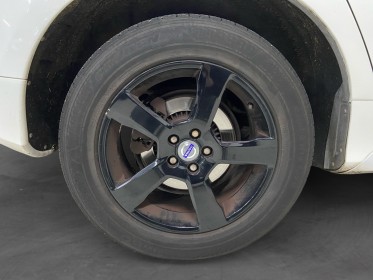 Volvo xc60 d4 163 ch stopstart r-design - garantie 12 mois occasion simplicicar brest simplicicar simplicibike france