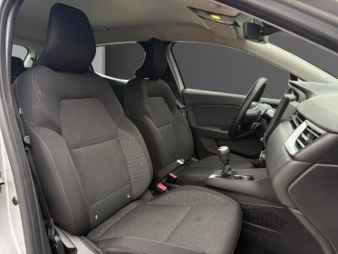 Renault clio v blue dci 85 garantie 12mois occasion simplicicar lyon nord simplicicar simplicibike france