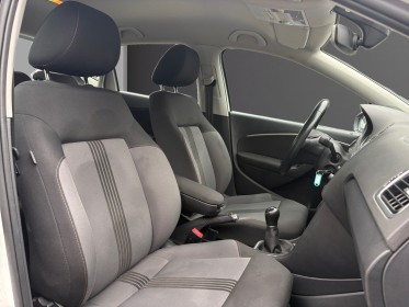 Volkswagen polo 1.0 tsi 95 bm bluemotion garantie 12mois occasion simplicicar lyon nord simplicicar simplicibike france