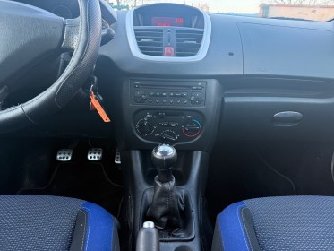Peugeot 206 1.1e 60ch génération occasion simplicicar lagny  simplicicar simplicibike france