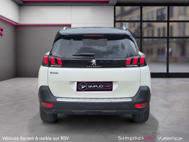 Peugeot 5008 130ch eat8 allure 1ere main cam 360 carplay angles morts suivi peugeot garantie 12 mois occasion simplicicar...