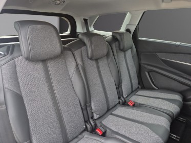 Peugeot 5008 130ch eat8 allure 1ere main cam 360 carplay angles morts suivi peugeot garantie 12 mois occasion simplicicar...