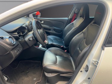 Renault clio iv 1.6 turbo 220 energy rs trophy edc body kit rs performance et monitor excellent état garantie 12 mois...