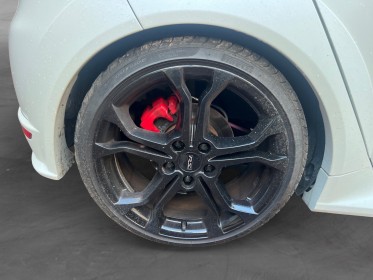 Renault clio iv 1.6 turbo 220 energy rs trophy edc body kit rs performance et monitor excellent état garantie 12 mois...