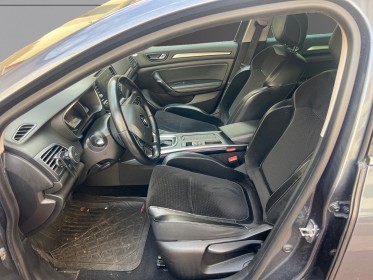 Renault megane iv berline dci 110 energy edc intens audio bose garantie 12 mois occasion simplicicar le raincy simplicicar...