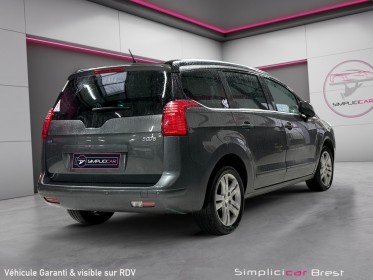 Peugeot 5008 1.6 bluehdi 120ch ss bvm6 - garantie 12 mois occasion simplicicar brest simplicicar simplicibike france