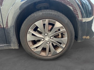 Peugeot 208 electrique 50 kwh 136ch allure, radar arrière, clim auto, apple carplay, garantie 12 mois occasion simplicicar...