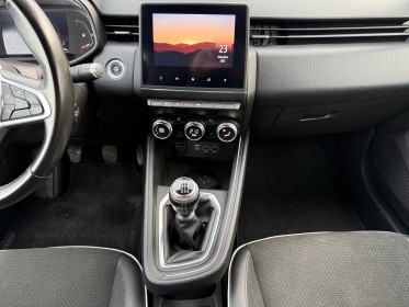 Renault clio v blue dci 115 intens caméra de recul line assist kit distrution neuf suivi d'entretiens renault garantie 12...