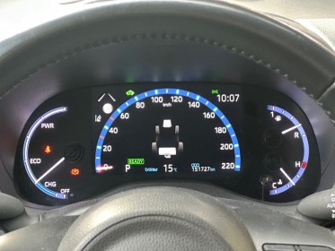 Toyota yaris cross hybride my22 116h 2wd design occasion cannes (06) simplicicar simplicibike france