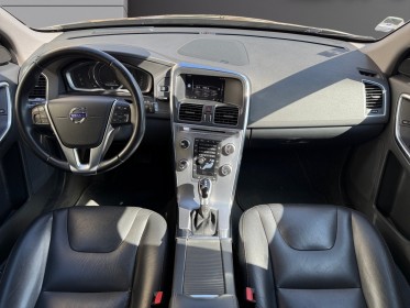 Volvo xc60 garantie 12 mois d3 150 ch summum geartronic a harman kardon sièges et volant chauffants hayon électrique......