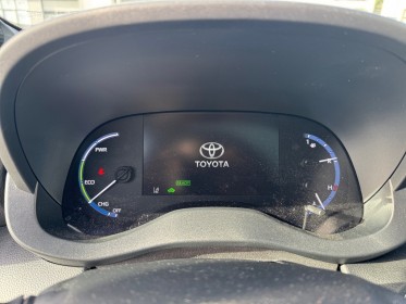 Toyota yaris cross hybride my22 116h awd-i trail  etat irreprochable entretien complet occasion simplicicar la ciotat...