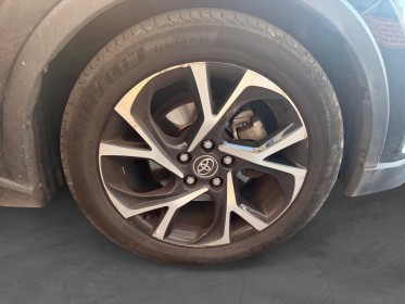 Toyota c-hr hybride rc18 122h graphic, caméra ar, siège chauffant, apple carplay, radar av/ar, garantie 12 mois. occasion...