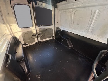 Renault kangoo 1.5 dci 65 expression occasion avignon (84) simplicicar simplicibike france