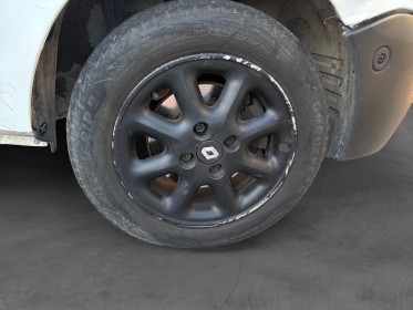 Renault kangoo 1.5 dci 65 expression occasion avignon (84) simplicicar simplicibike france