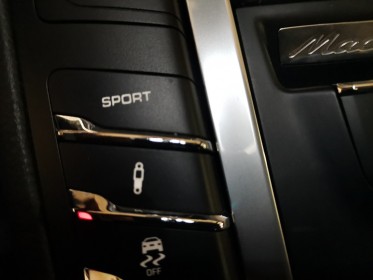 Porsche macan 2.0 245ch pdk origine france suivi 100% porsche garantie 12 mois occasion simplicicar nancy simplicicar...